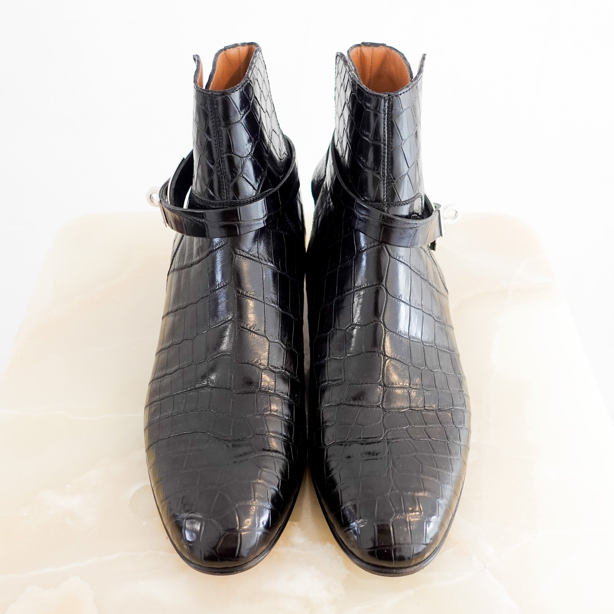 rare-hermes-neo-noir-crocodile-buckled-boots-front-picture-chelsea-londn