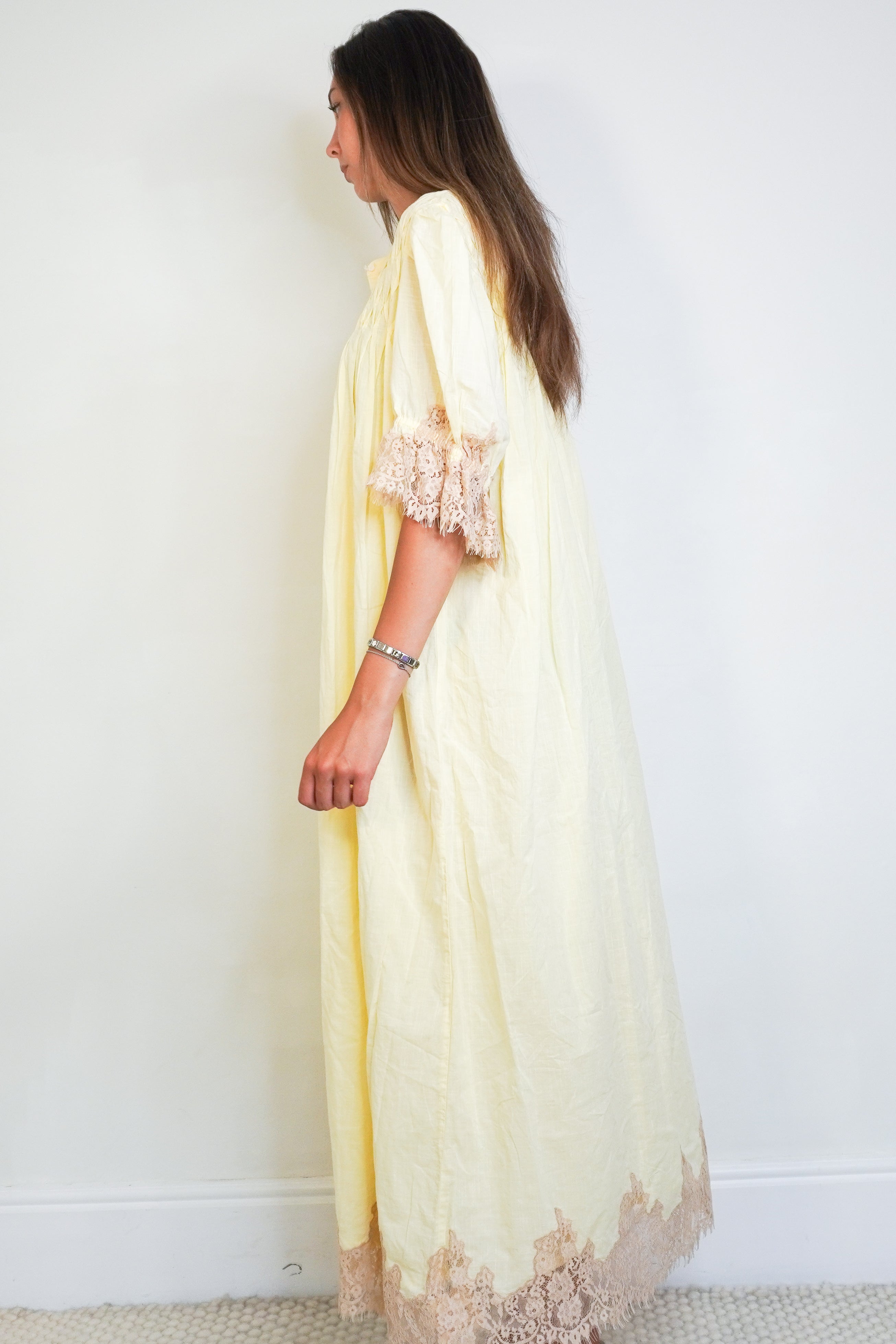 side image of the Rixo Lorela dress showing the sleeves.