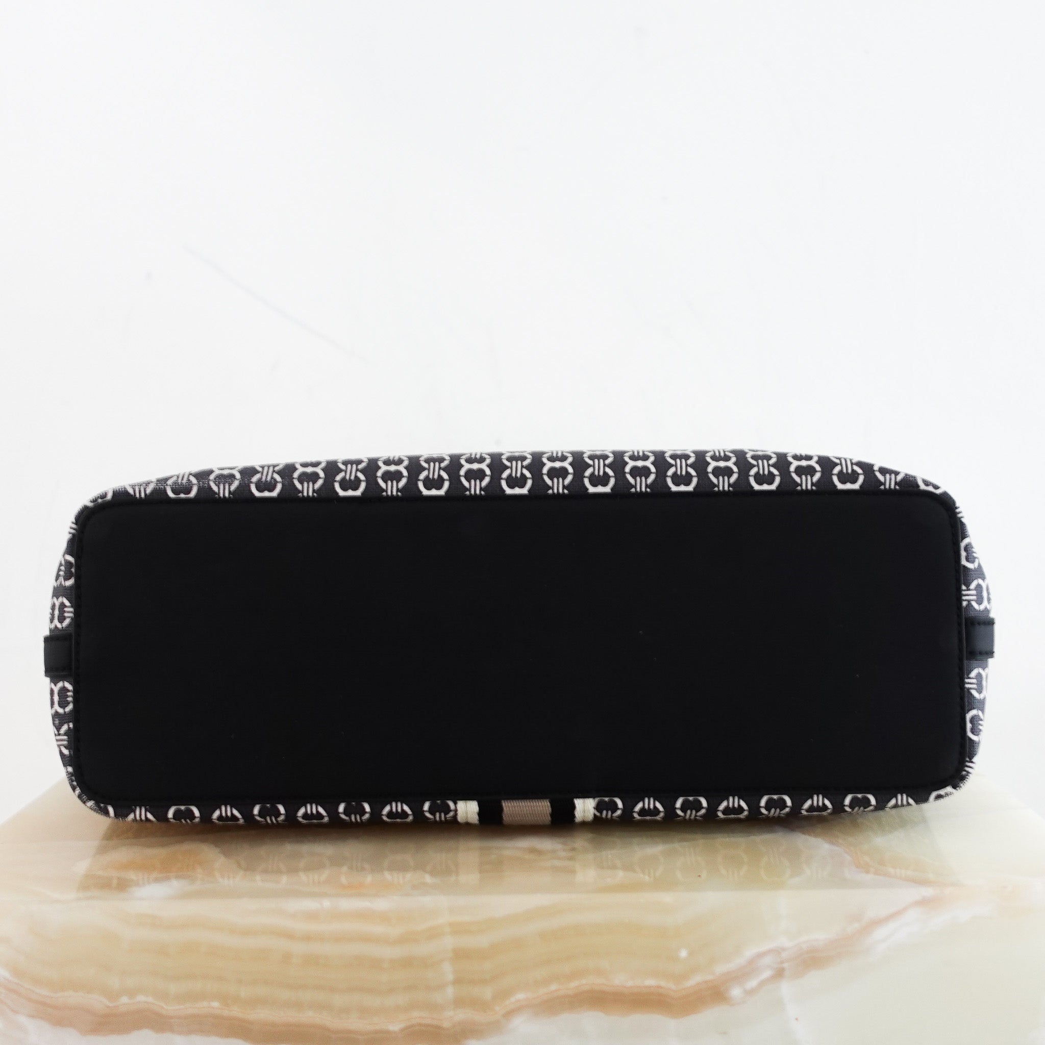 Tory Burch Gemini Link Tote | Authentic Preloved - Reloved Again