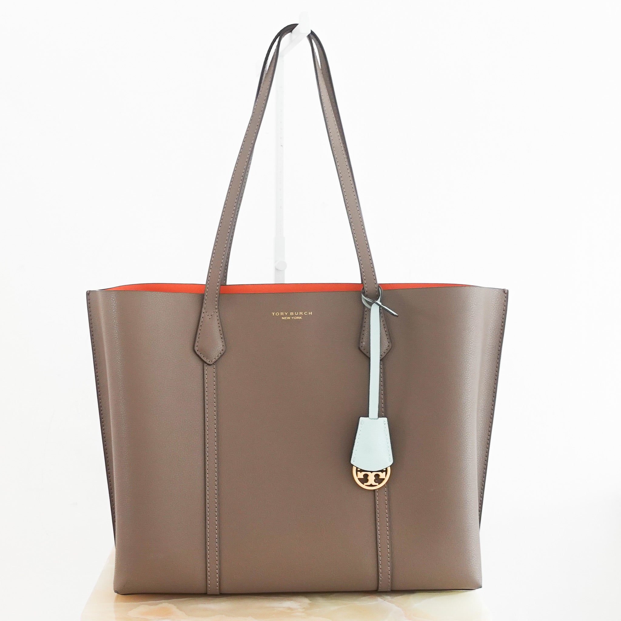 tory-burch-perry-tote-front-picture-chelsea-london