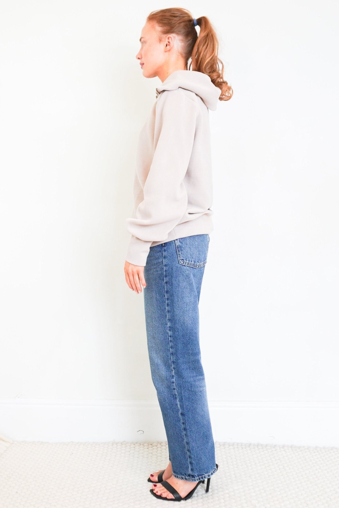 varley-hooded-top-authentic-preloved-side-picture-Chelsea-London 