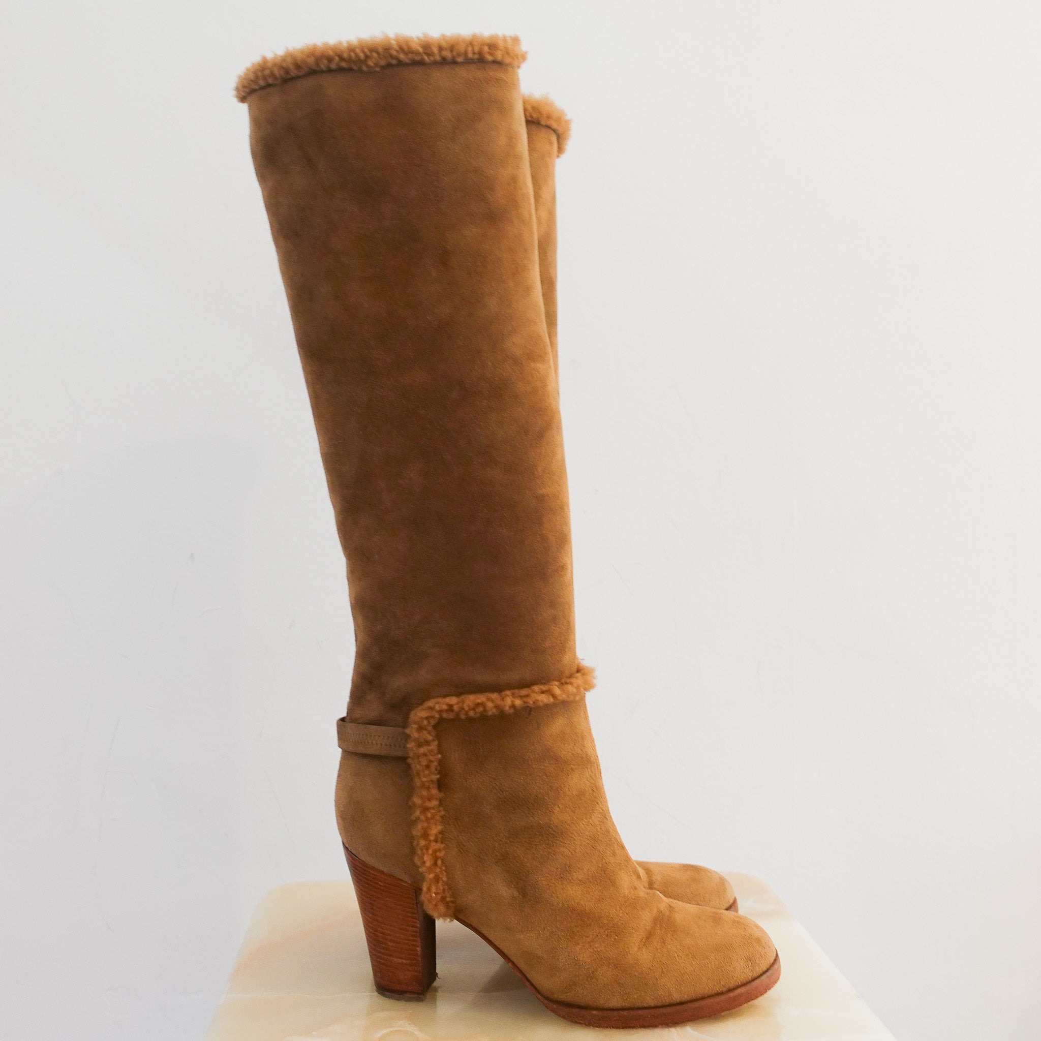 veronique-branquinho-brown-suede-boots-side-picture