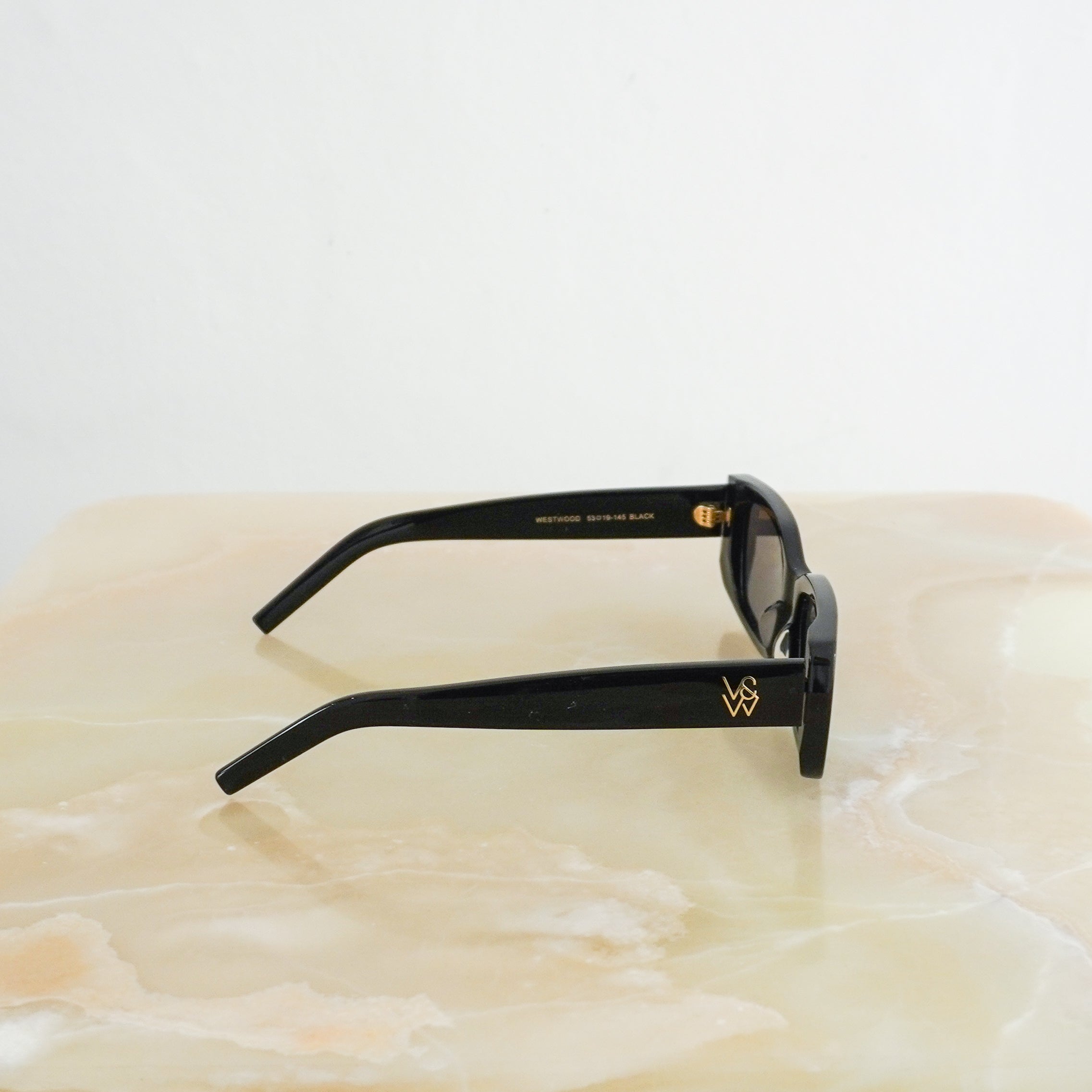 Side picture of the Viktoria & Woods Sunglasses showing the arms. 