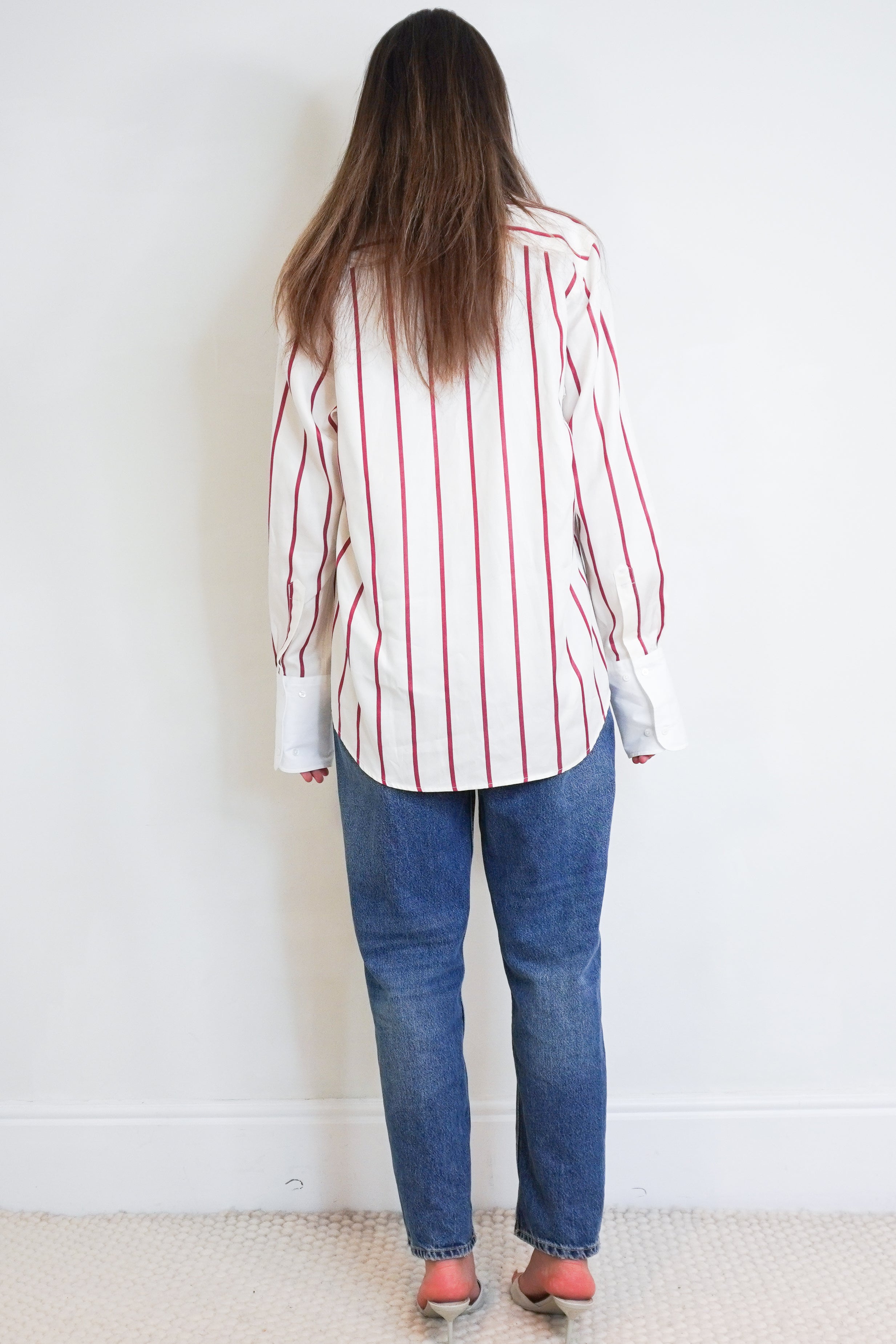 Back picture of the WNU pinstripe shirt showing the length